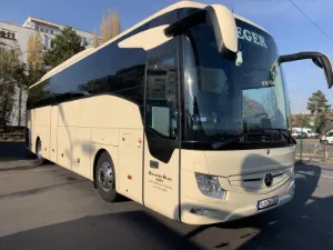 Mercedes Tourismo